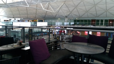 hongkong_airport_lounge (10).jpg