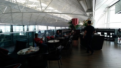 hongkong_airport_lounge (12).jpg