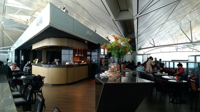 hongkong_airport_lounge (14).jpg